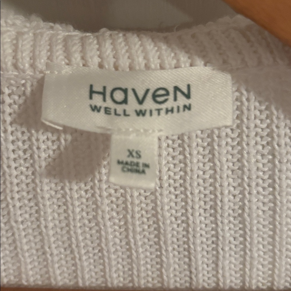 Make offer! Haven Well Within White Knit Hoodie pullover Sweater XS fits Medium - Picture 2 of 10